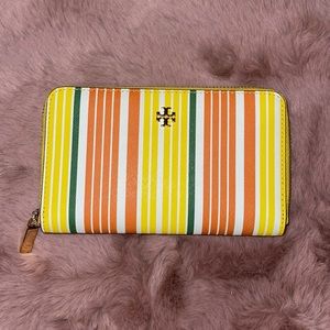 ❌SOLD❌Tory Burch wallet